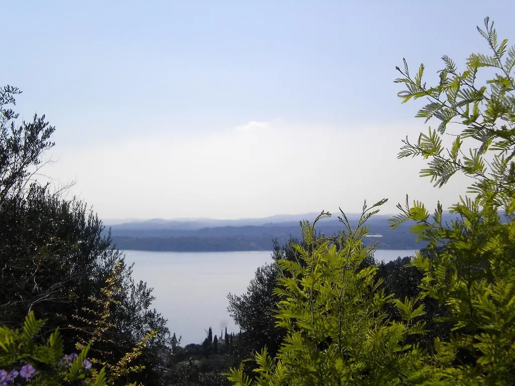B&B Camister Toscolano Maderno Bed & Breakfast